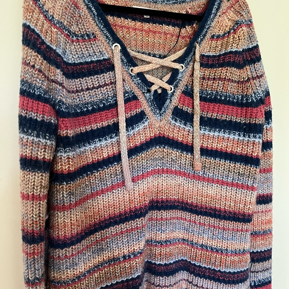 Rebecca Minkoff Sweater- excellent condition. Long sleeve Knit.